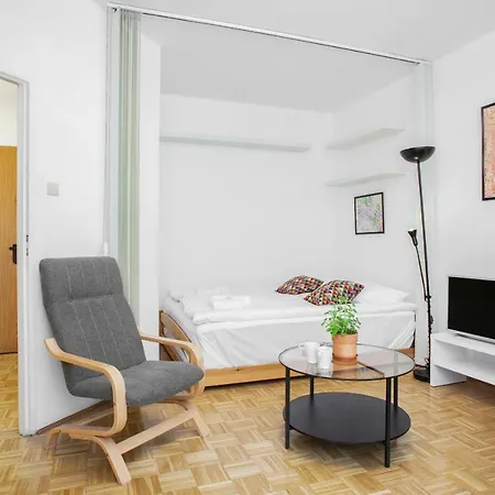 Kakowskiego By Renters Varšava